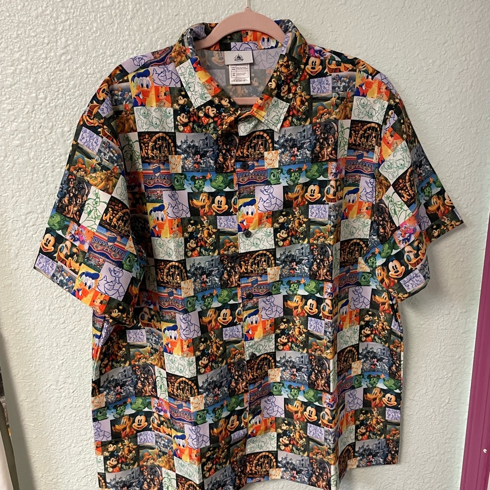 Disney Button Down Shirt XXL New Without Tags, Never been worn.